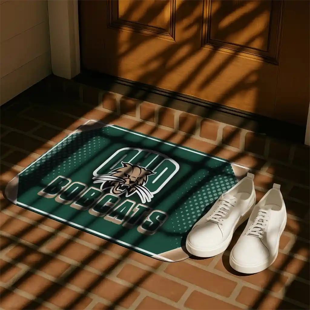 ohio-bobcats-silver-halftone-green-doormat-trendy.webp