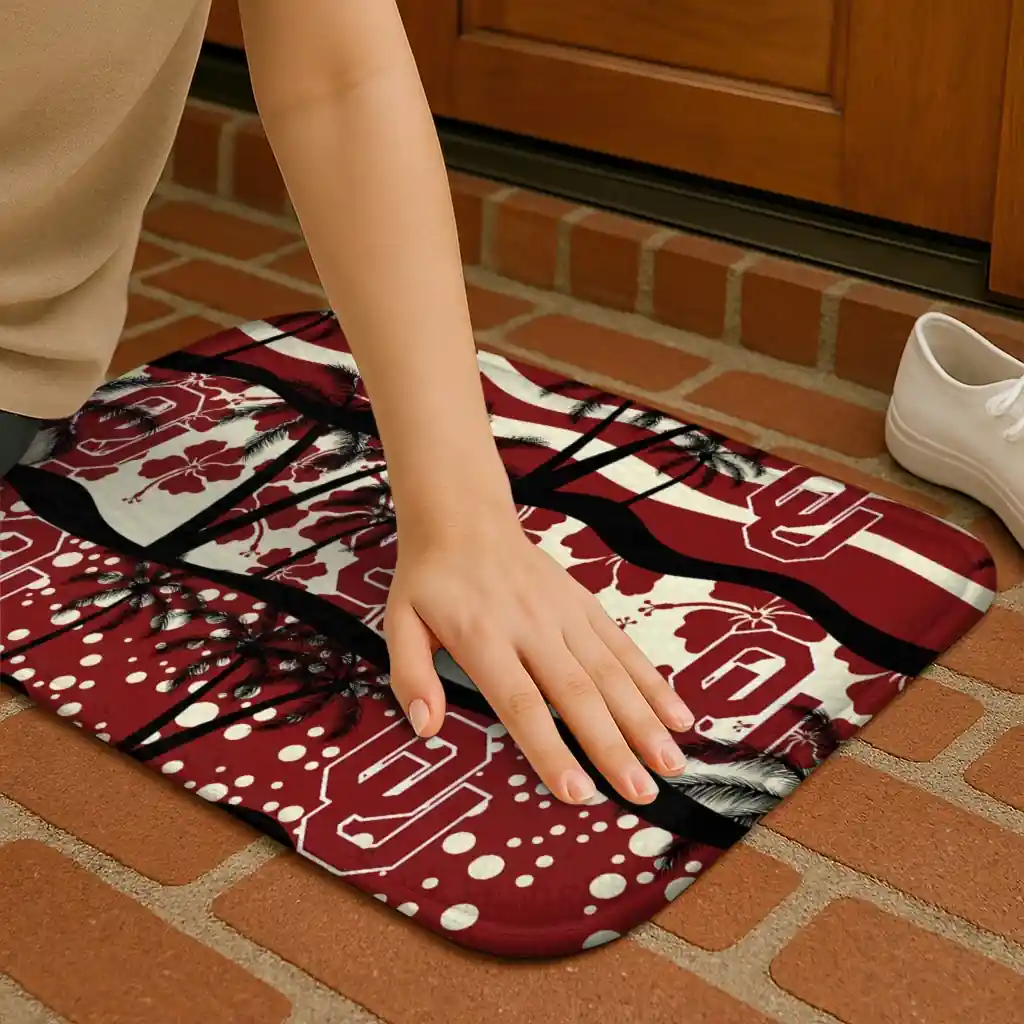 oklahoma-sooners-palm-silhouette-crimson-black-doormat-premium-grade.webp