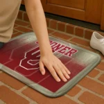 oklahoma-sooners-pixel-blur-crimson-doormat-best-selling.webp