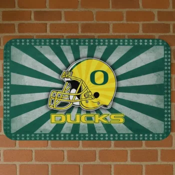 Oregon Ducks Helmet Centerpiece Green Doormat