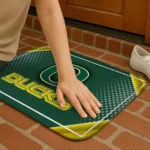 oregon-ducks-silver-halftone-green-doormat-best-selling.webp