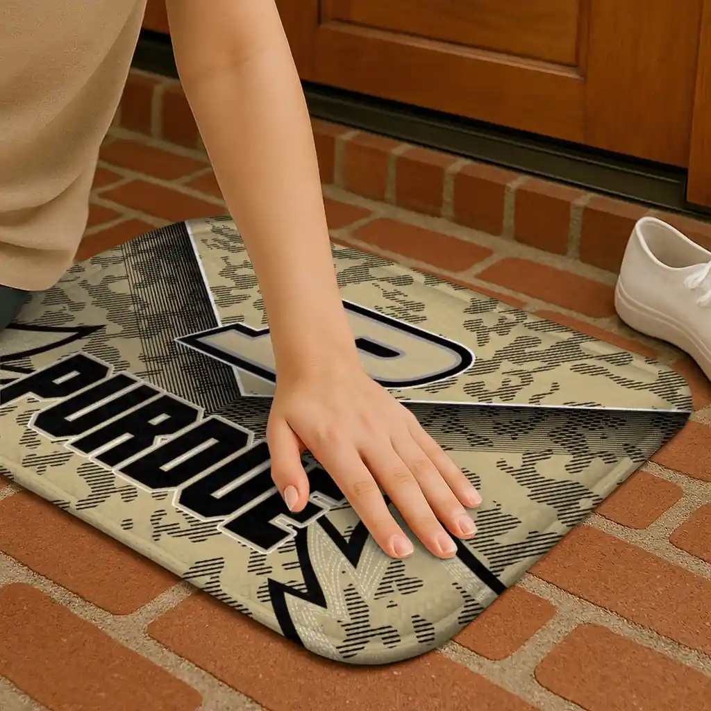 purdue-boilermakers-layered-lines-gold-doormat-premium-grade.webp