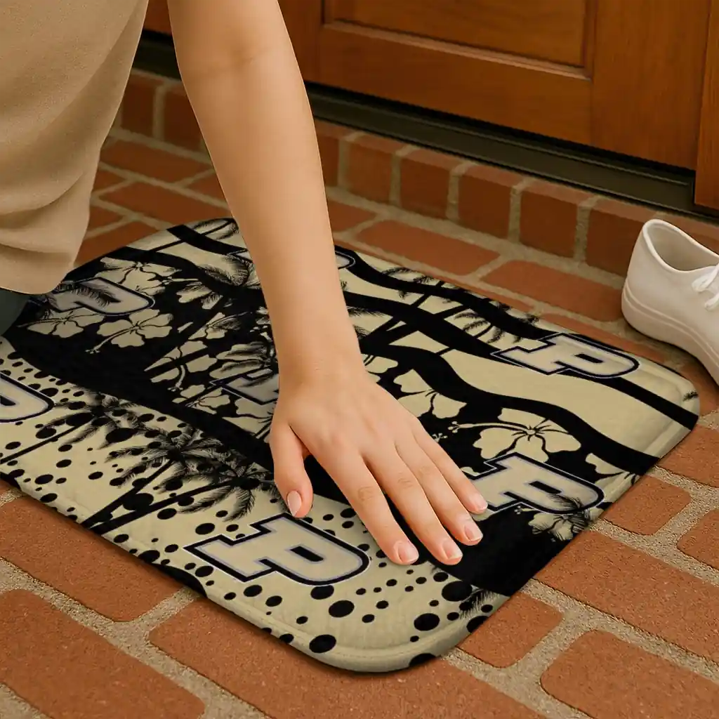 purdue-boilermakers-palm-silhouette-gold-black-doormat-premium-grade.webp