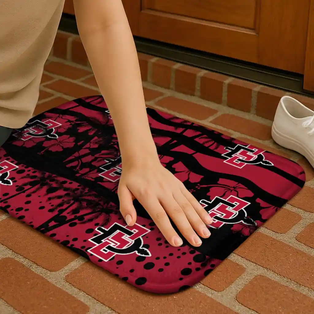 san-diego-state-aztecs-palm-silhouette-red-black-doormat-premium-grade.webp