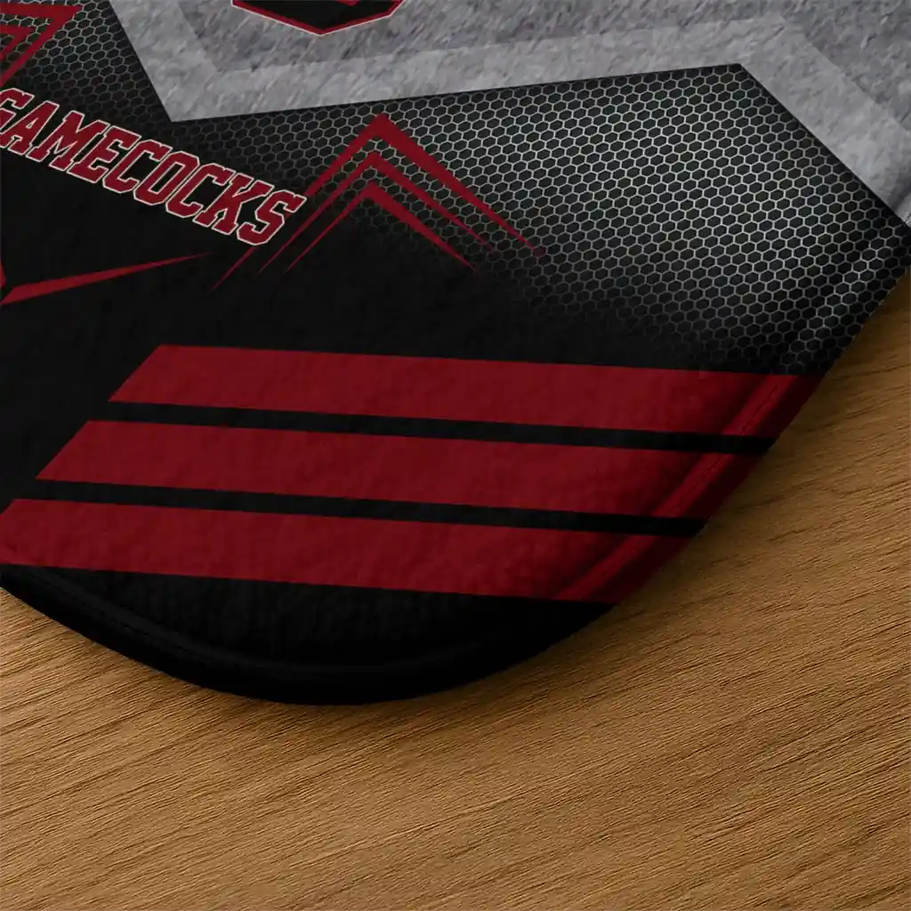 south-carolina-gamecocks-chevron-points-garnet-black-doormat-latest-model.webp