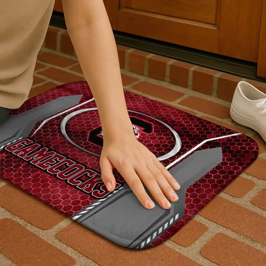 south-carolina-gamecocks-hexagon-oval-garnet-doormat-premium-grade.webp