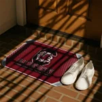south-carolina-gamecocks-silver-halftone-garnet-doormat-best-selling.webp