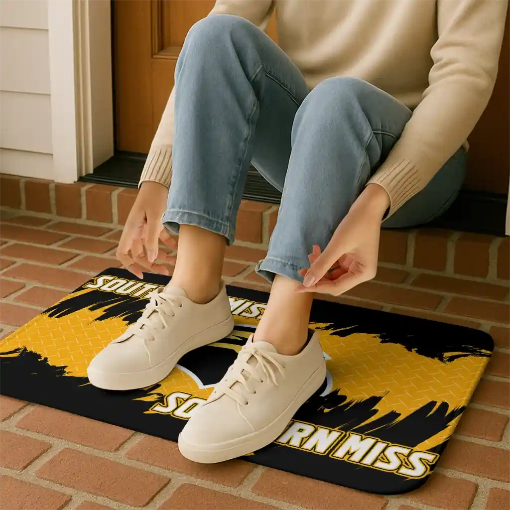 southern-miss-golden-eagles-plate-rip-black-doormat-top-rated.webp