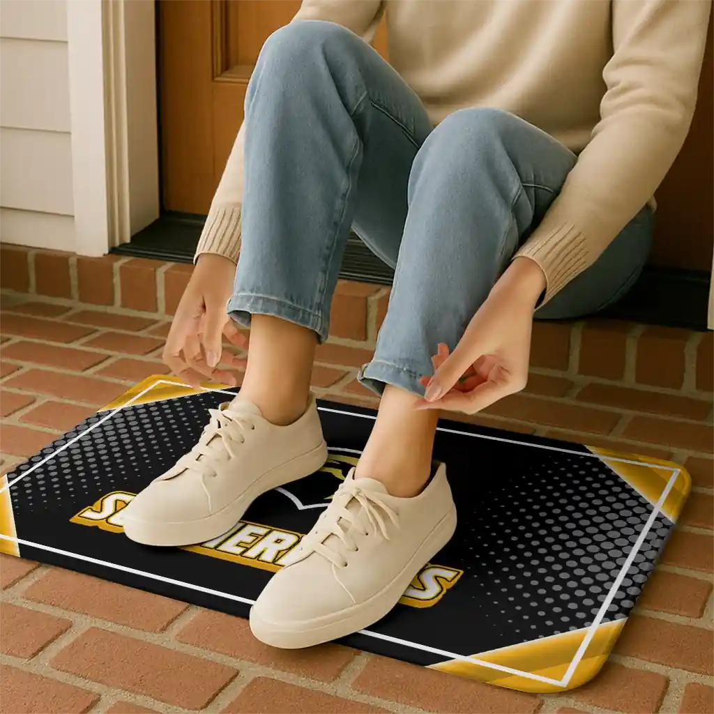 southern-miss-golden-eagles-silver-halftone-black-doormat-top-rated.webp
