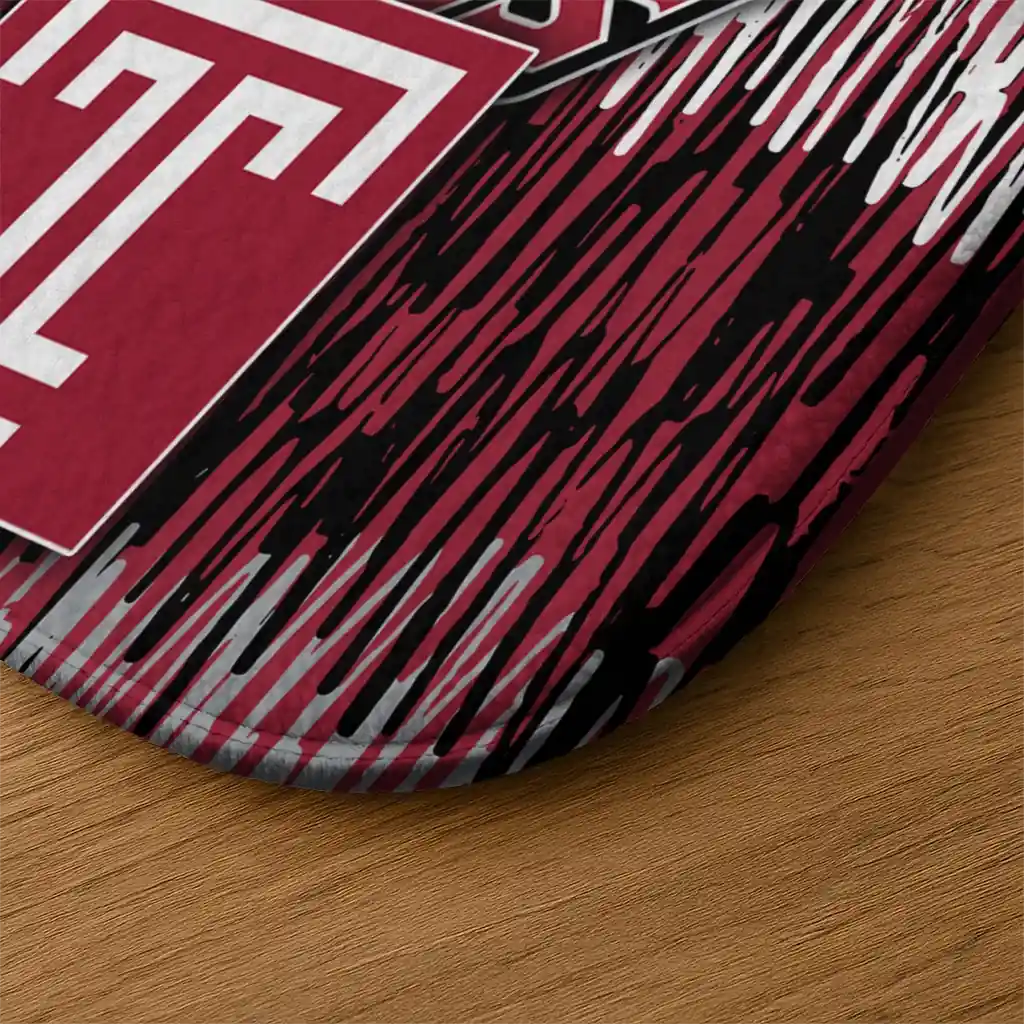 temple-owls-vertical-flow-red-doormat-latest-model.webp