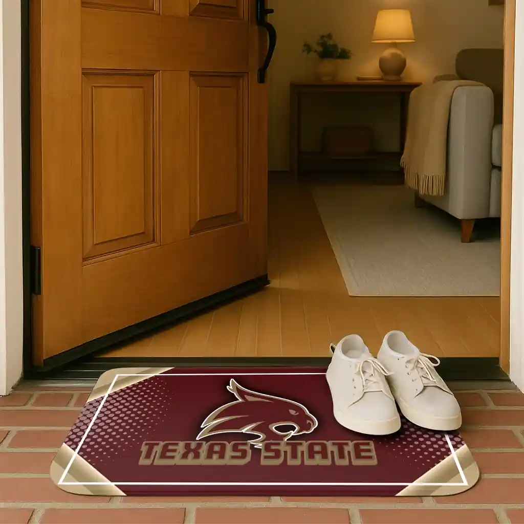 texas-state-bobcats-silver-halftone-maroon-doormat-fashion-forward.webp