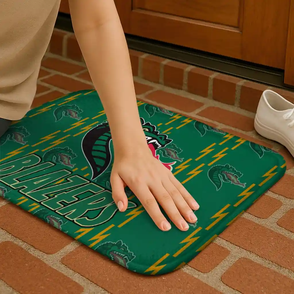 uab-blazers-bolt-row-green-doormat-premium-grade.webp