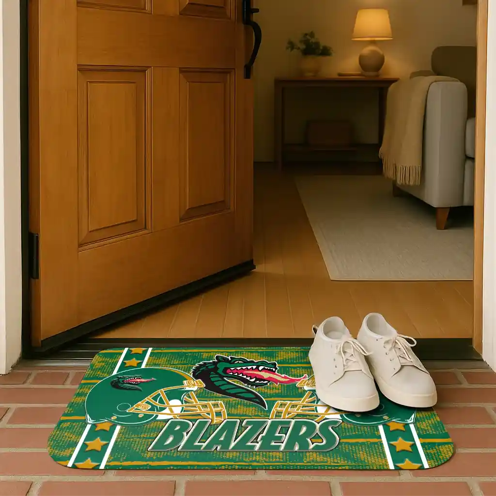 uab-blazers-helmet-illustration-green-doormat-fashion-forward.webp