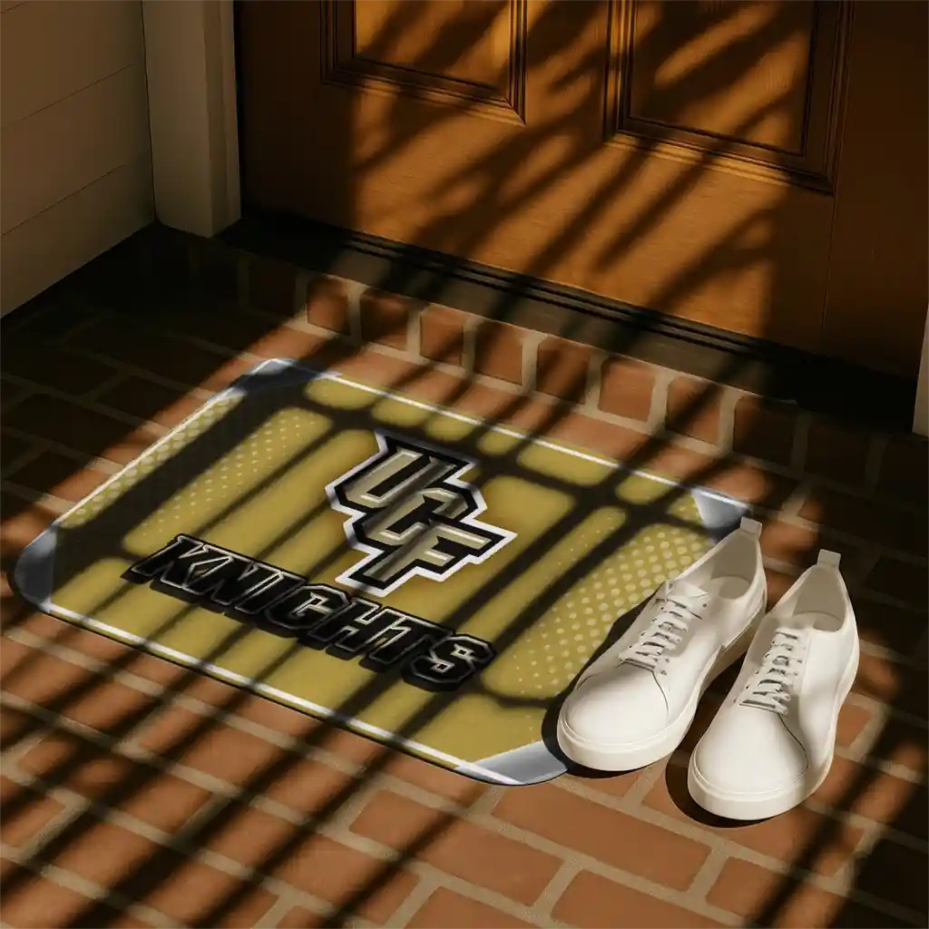 ucf-knights-silver-halftone-gold-doormat-trendy.webp