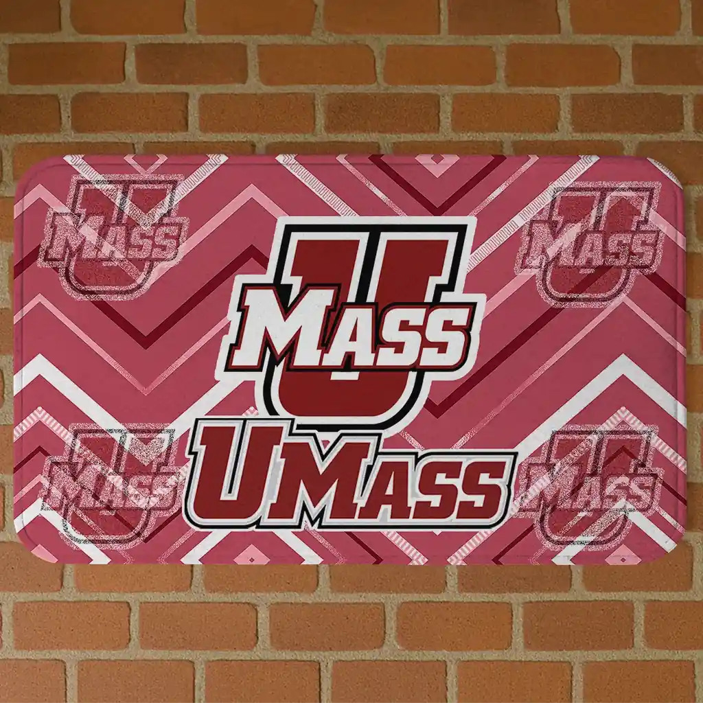 umass-minutemen-chevron-geometrics-red-doormat-best-selling.webp umass minutemen chevron geometrics red doormat best selling