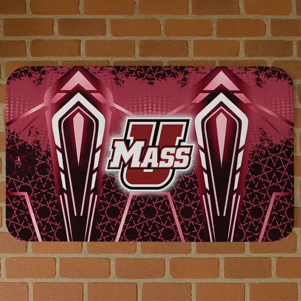 umass-minutemen-graphic-stripes-red-doormat-best-selling.webp umass minutemen graphic stripes red doormat best selling