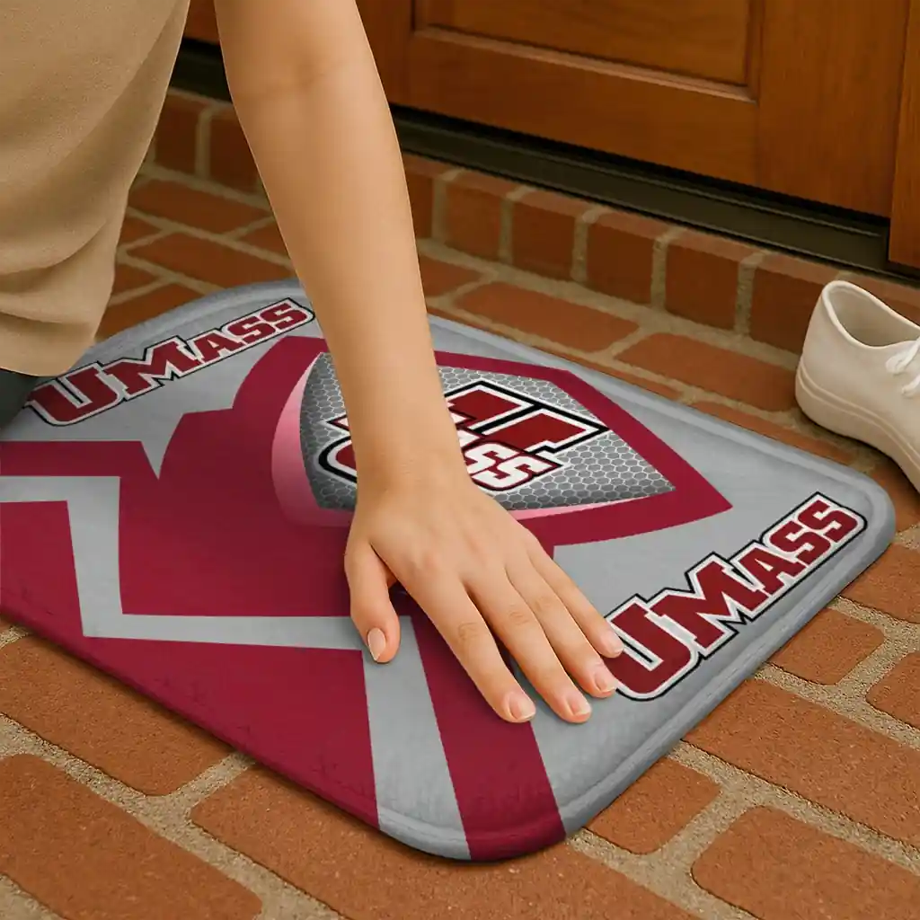 umass-minutemen-ninja-mesh-red-doormat-premium-grade.webp