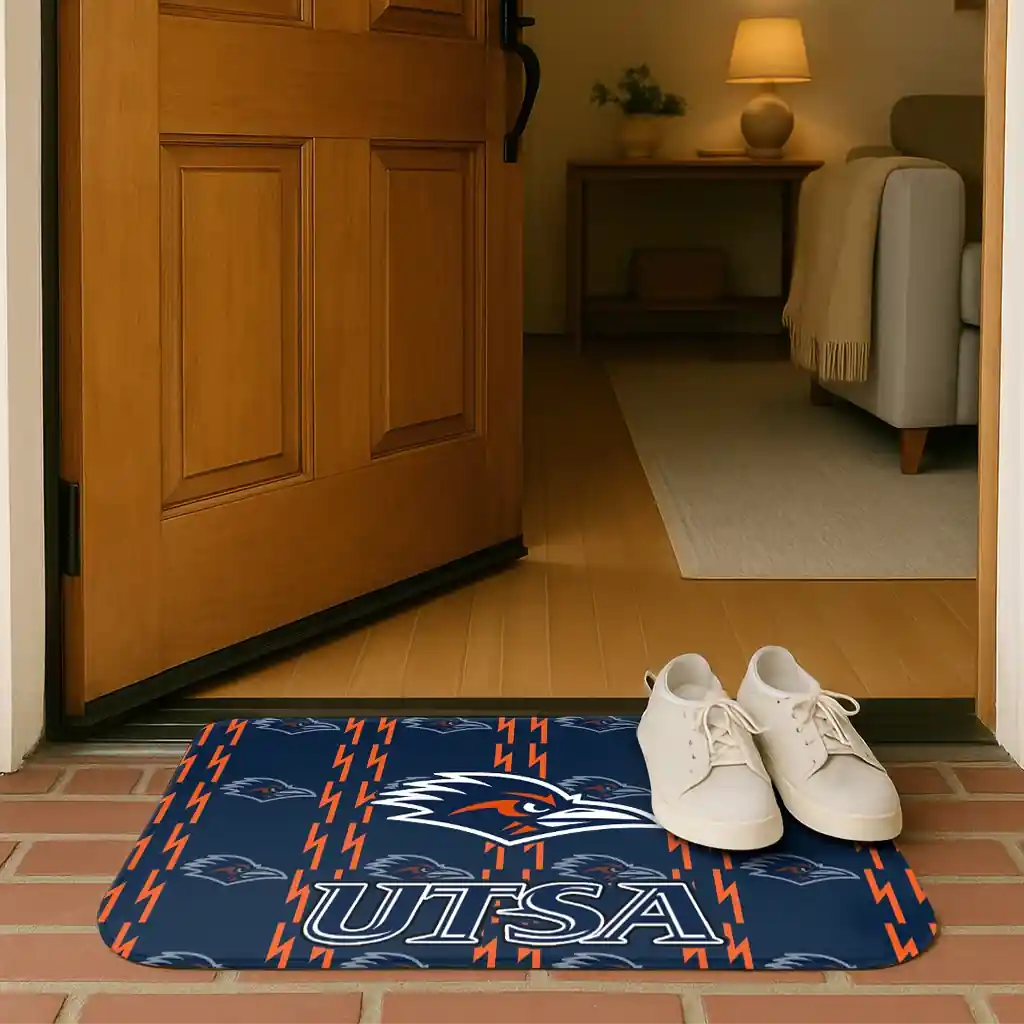 utsa-roadrunners-bolt-row-orange-doormat-fashion-forward.webp
