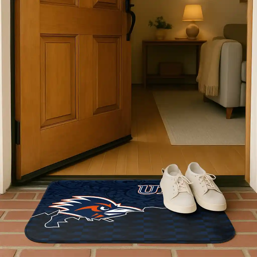 utsa-roadrunners-tribal-detailing-orange-black-doormat-fashion-forward.webp