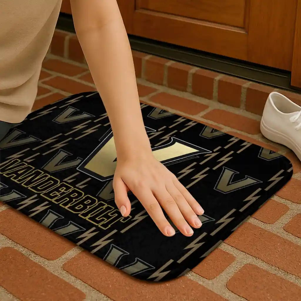 vanderbilt-commodores-bolt-row-black-doormat-premium-grade.webp