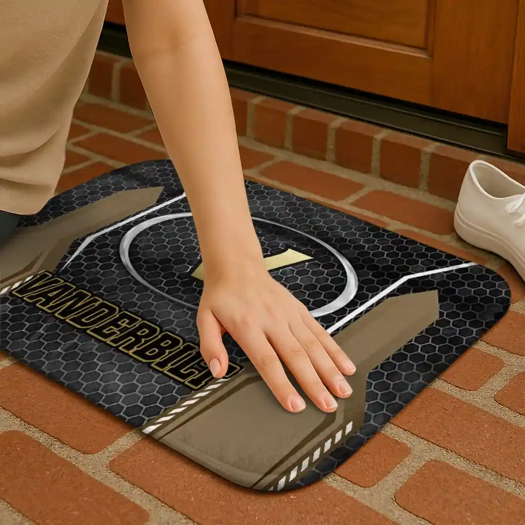 vanderbilt-commodores-hexagon-oval-black-doormat-premium-grade.webp