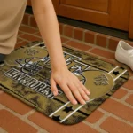 wake-forest-demon-deacons-helmet-illustration-gold-doormat-best-selling.webp