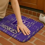 washington-huskies-bolt-row-purple-doormat-best-selling.webp