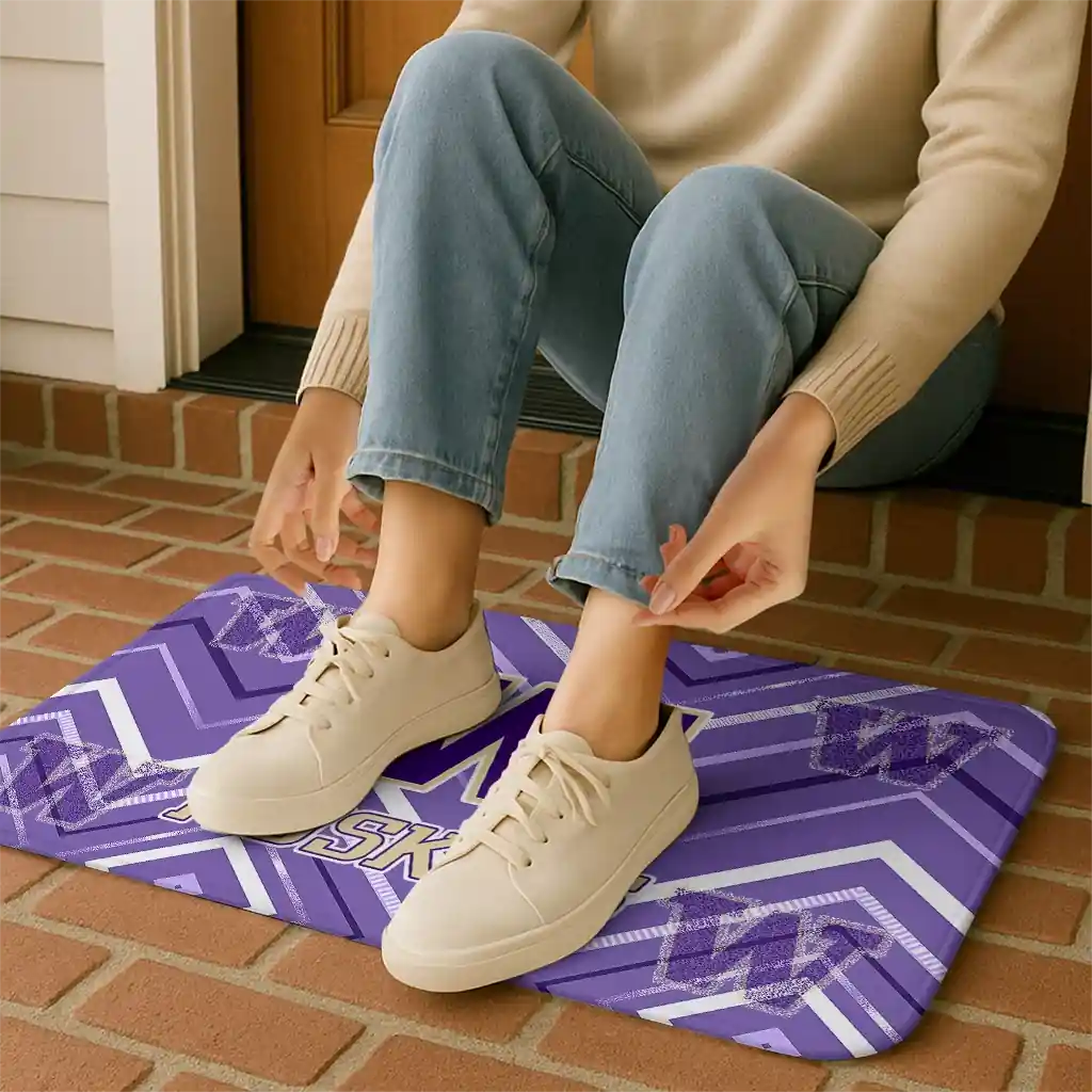 washington-huskies-chevron-geometrics-purple-doormat-top-rated.webp