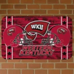 western-kentucky-hilltoppers-helmet-illustration-red-doormat-best-selling.webp