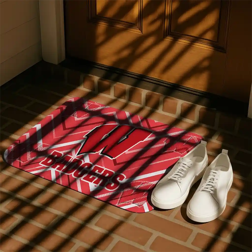 wisconsin-badgers-chevron-geometrics-red-doormat-trendy.webp