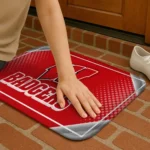 wisconsin-badgers-silver-halftone-red-doormat-best-selling.webp